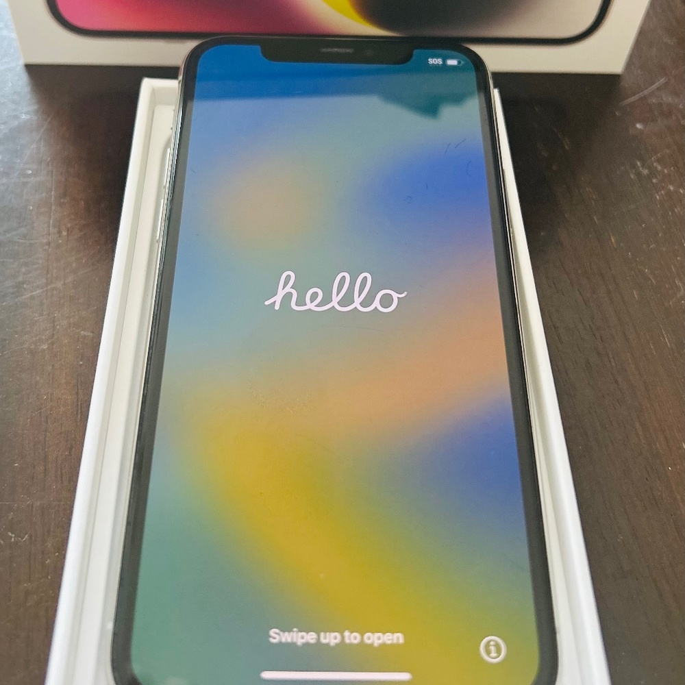 Apple iPhone 11